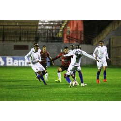 Paraná Clube joga contra a Chapecoense, na Vila Capanema, na 12ª rodada